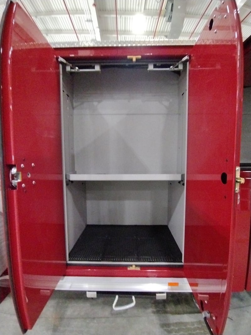 MacQueen Emergency A 01 (525) jpg