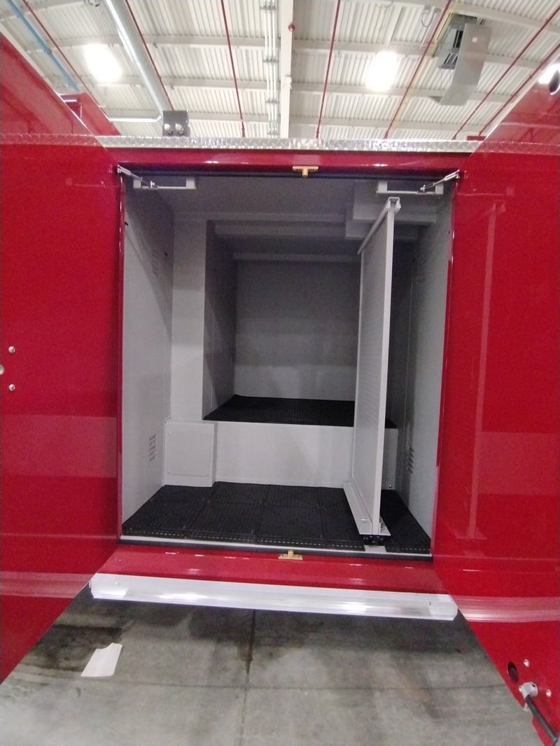 MacQueen Emergency A 01 (526) jpg