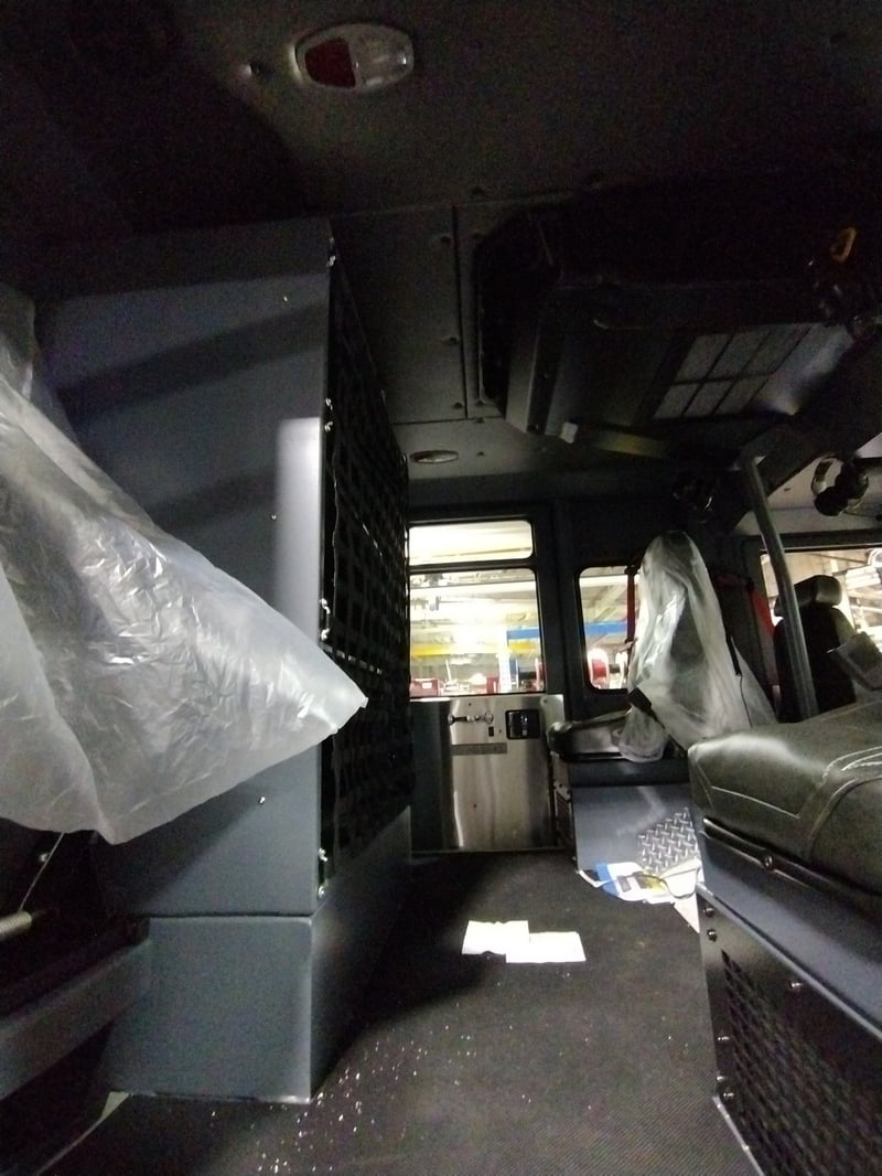 MacQueen Emergency A 01 (55) JPG