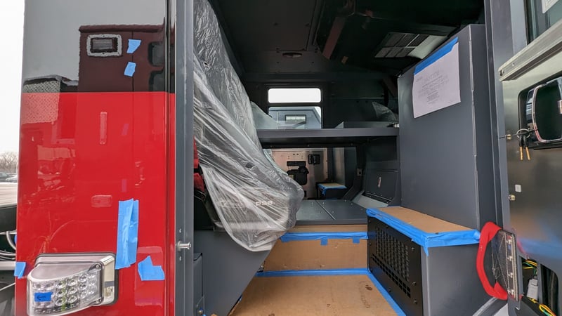 MacQueen Emergency A 01 (631) jpg