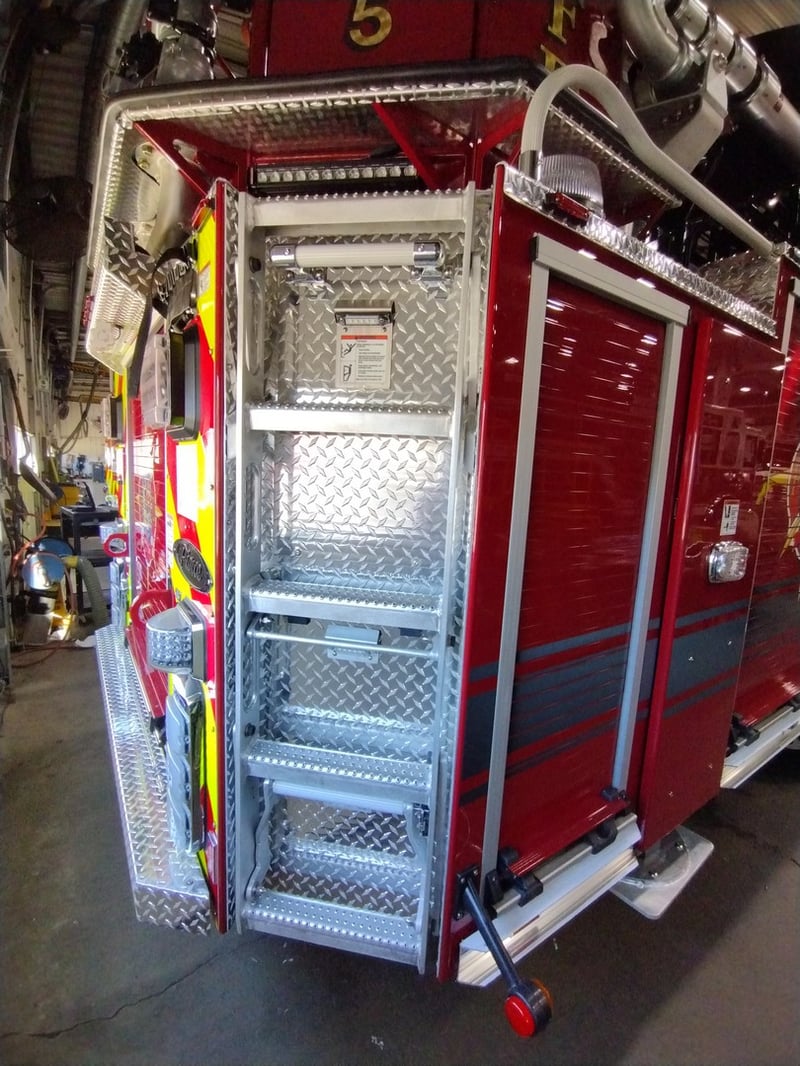 MacQueen Emergency A 152 jpg 2