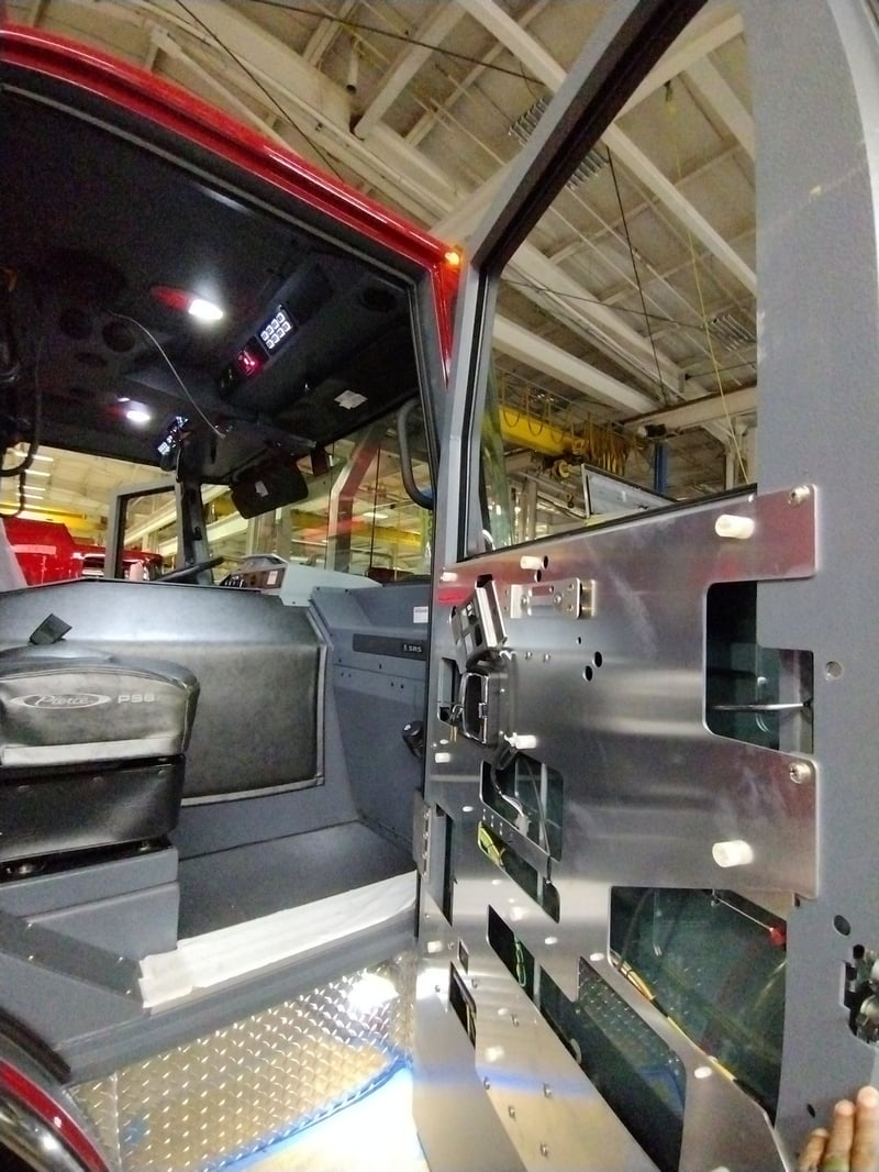 MacQueen Emergency A 153 JPG