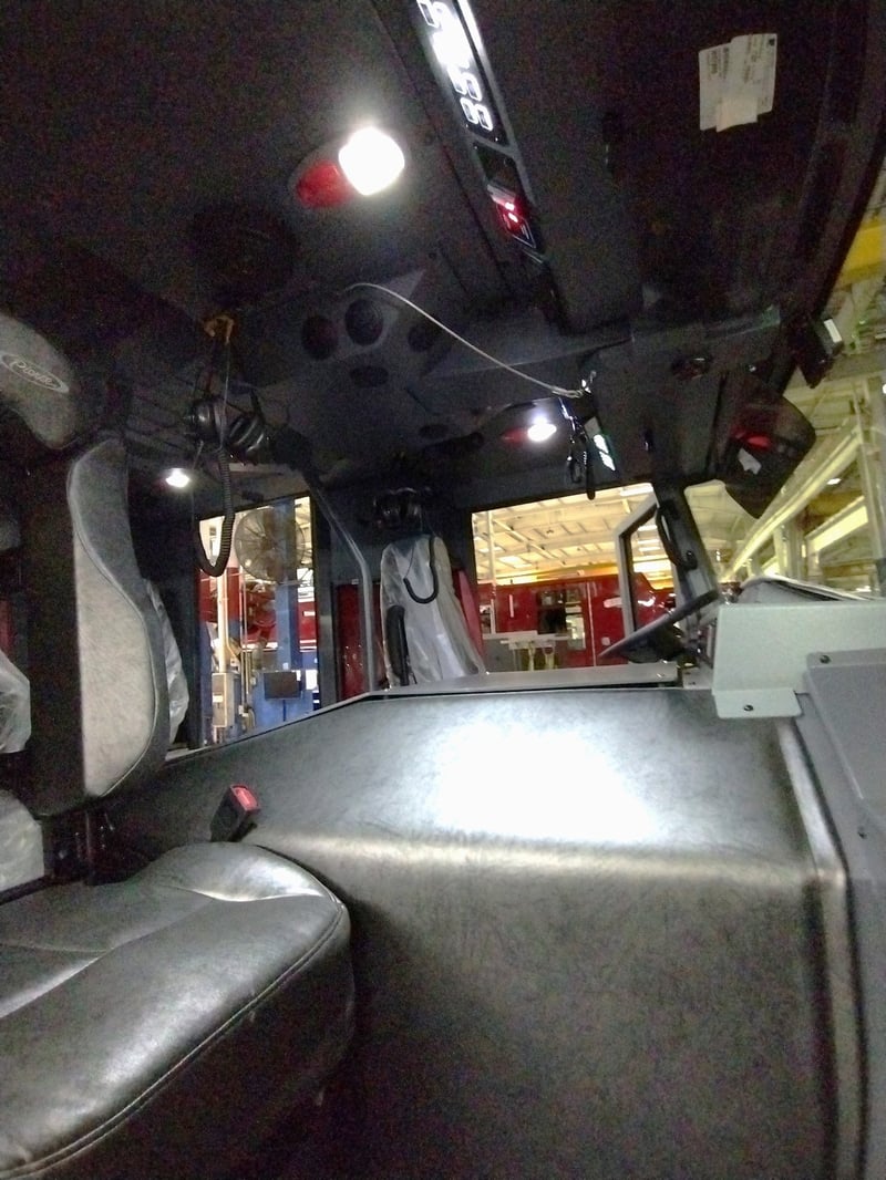 MacQueen Emergency A 155 JPG