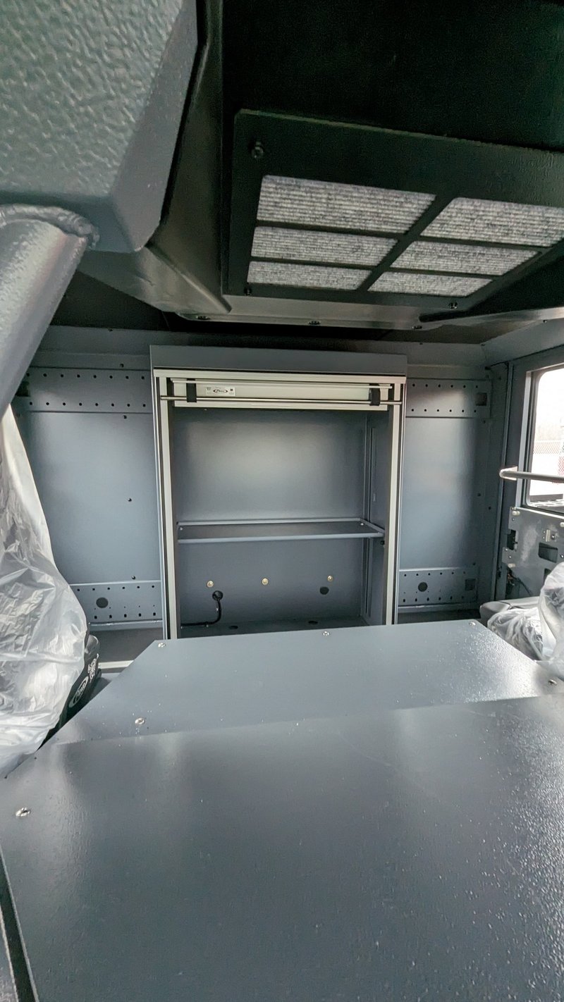 MacQueen Emergency A 175 JPG 1
