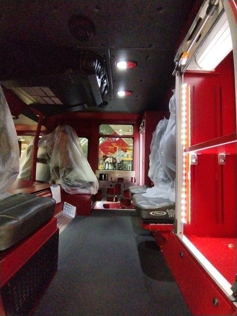 MacQueen Emergency A 194 JPG