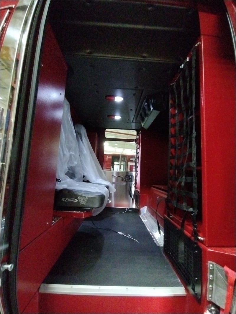 MacQueen Emergency A 243 JPG