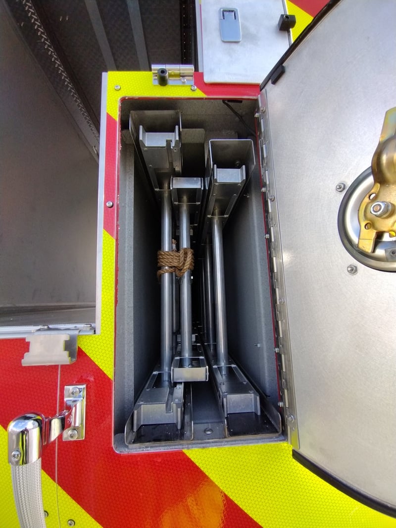 MacQueen Emergency A 252 jpg 3