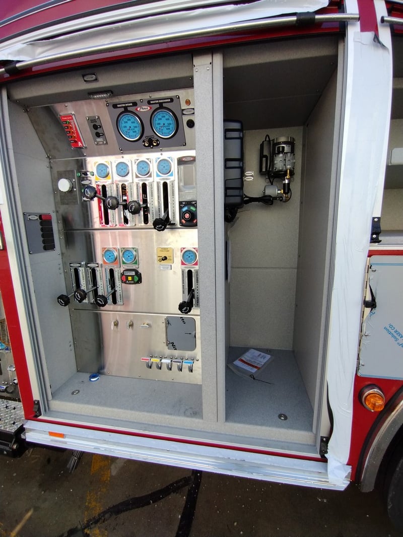 MacQueen Emergency A 262 jpg 3