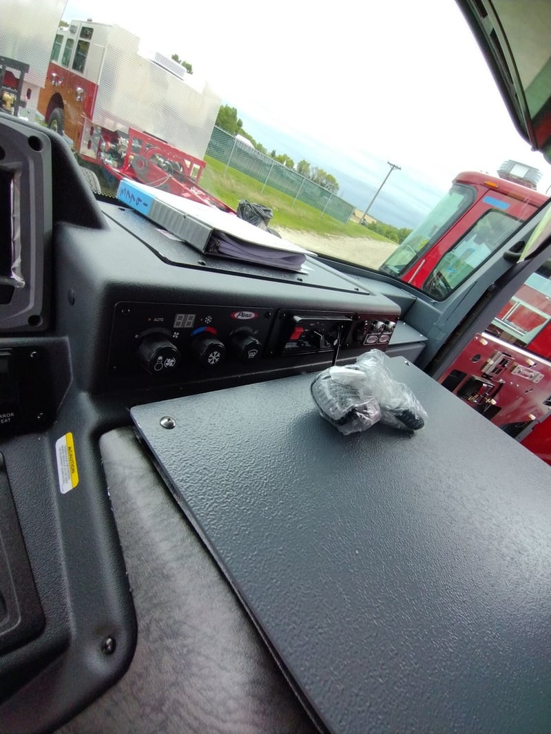 MacQueen Emergency A 262 jpg
