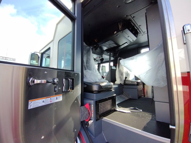 MacQueen Emergency A 274 jpg 3