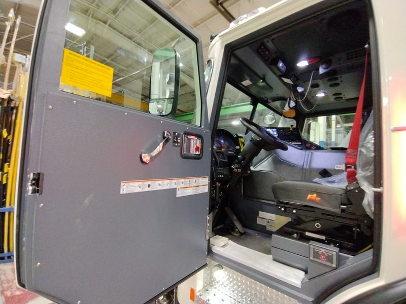 MacQueen Emergency A 289 jpg 3