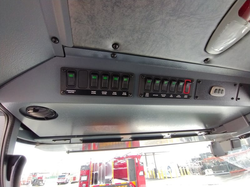 MacQueen Emergency A 290 jpg 1