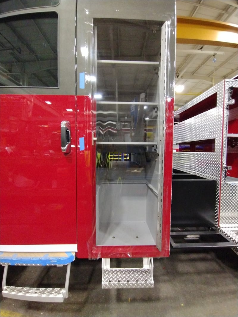 MacQueen Emergency A 296 jpg 1