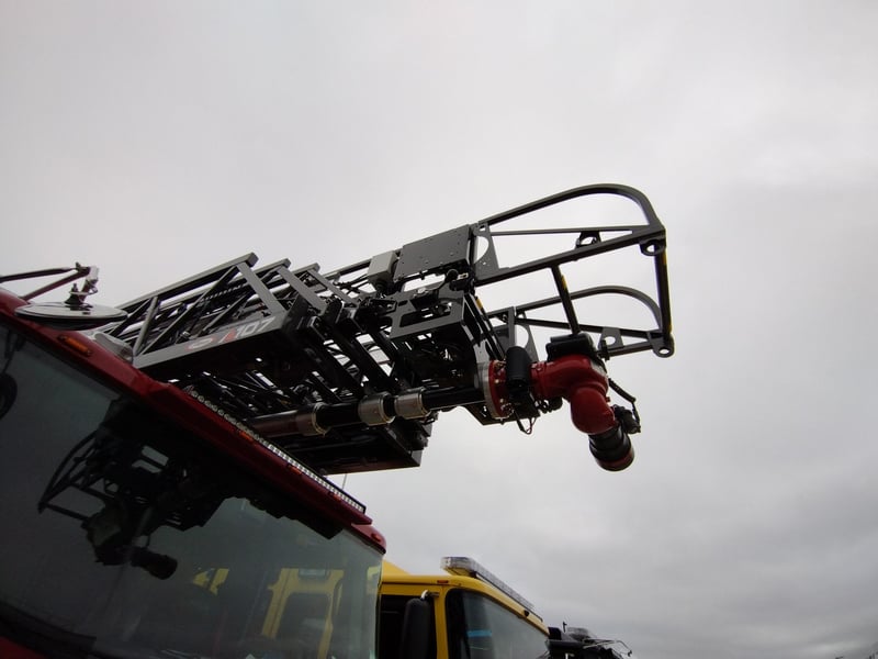 MacQueen Emergency A 302 JPG