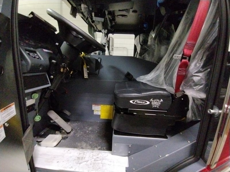 MacQueen Emergency A 366 JPG