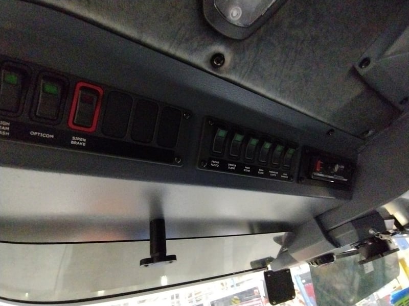 MacQueen Emergency A 368 jpg 1