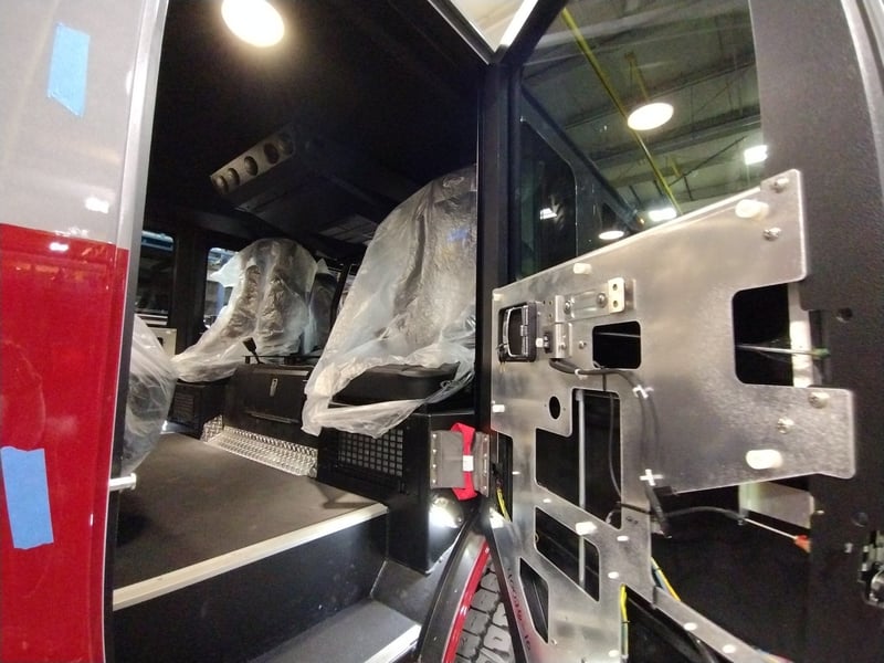 MacQueen Emergency A 372 jpg 3