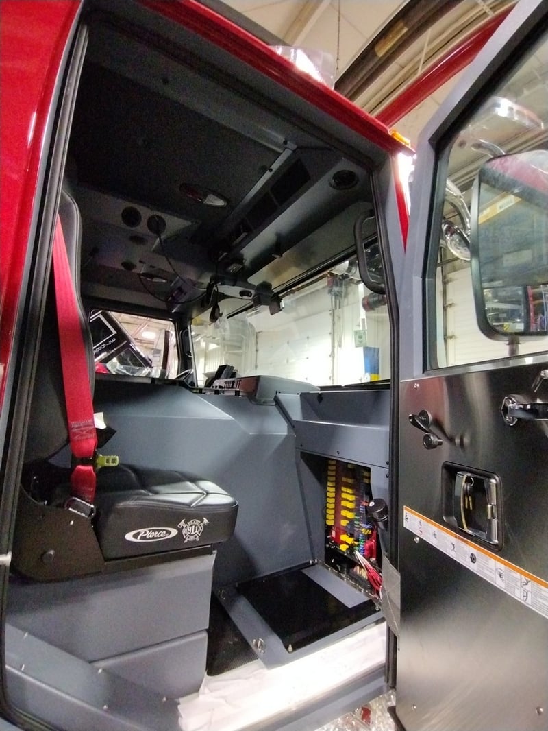 MacQueen Emergency A 394 jpg 1
