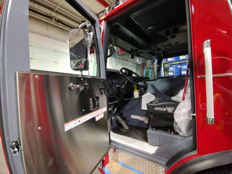 MacQueen Emergency A 413 jpg 1