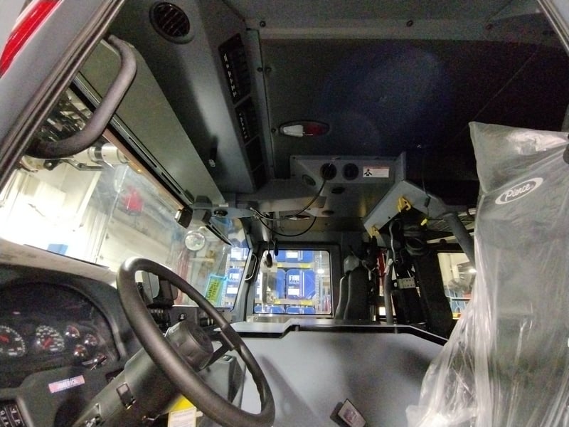 MacQueen Emergency A 415 jpg 1