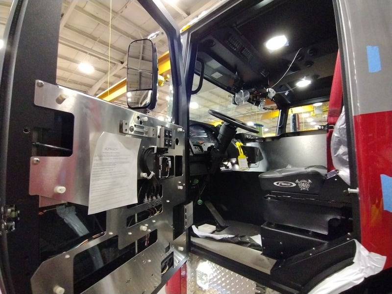MacQueen Emergency A 417 jpg 3