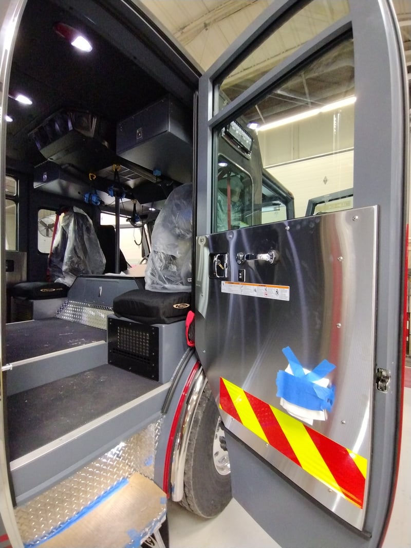 MacQueen Emergency A 459 JPG