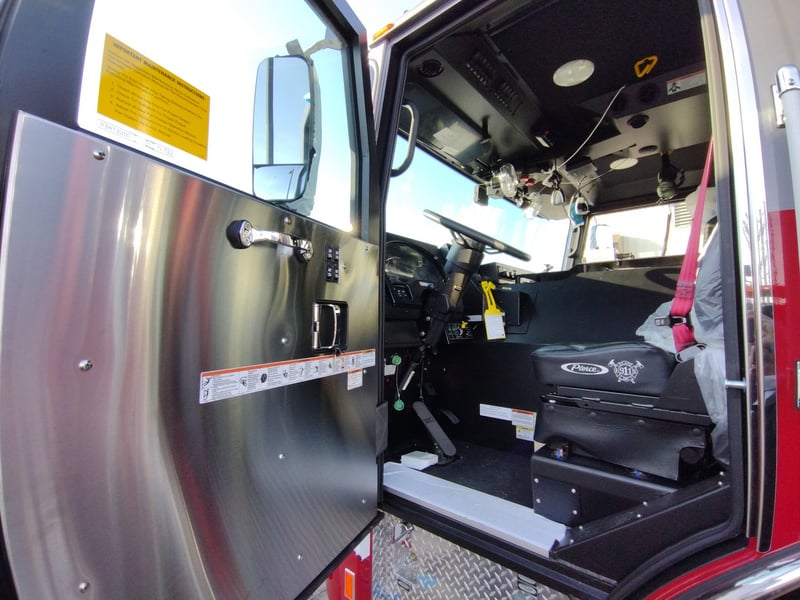MacQueen Emergency A 498 JPG