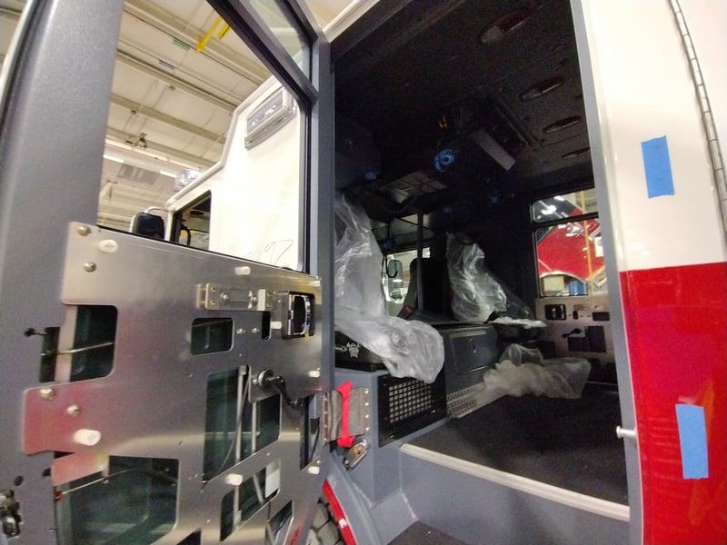 MacQueen Emergency A 518 jpg
