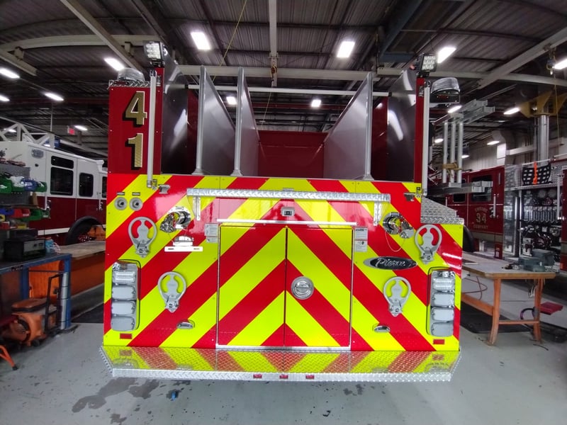MacQueen Emergency A 52 JPG