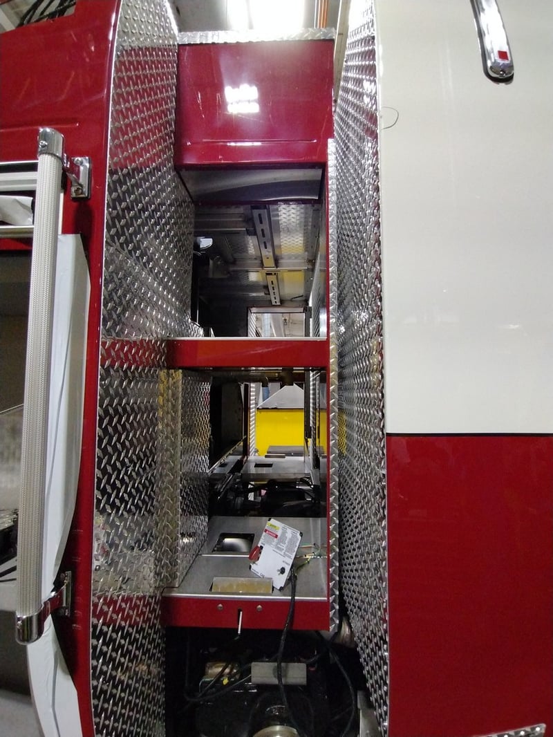 MacQueen Emergency A 543 jpg