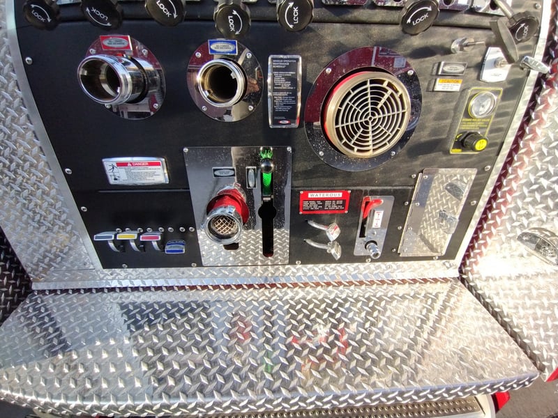MacQueen Emergency A 559 JPG