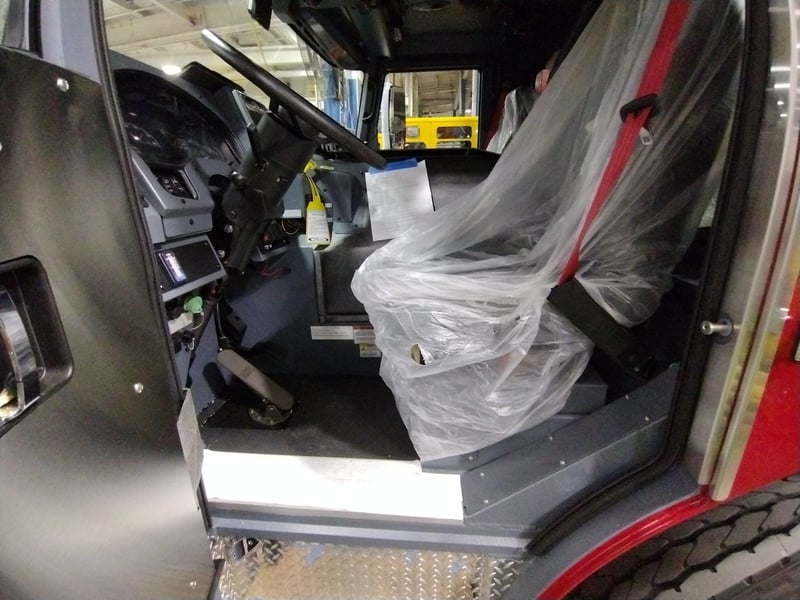 MacQueen Emergency A 563 jpg