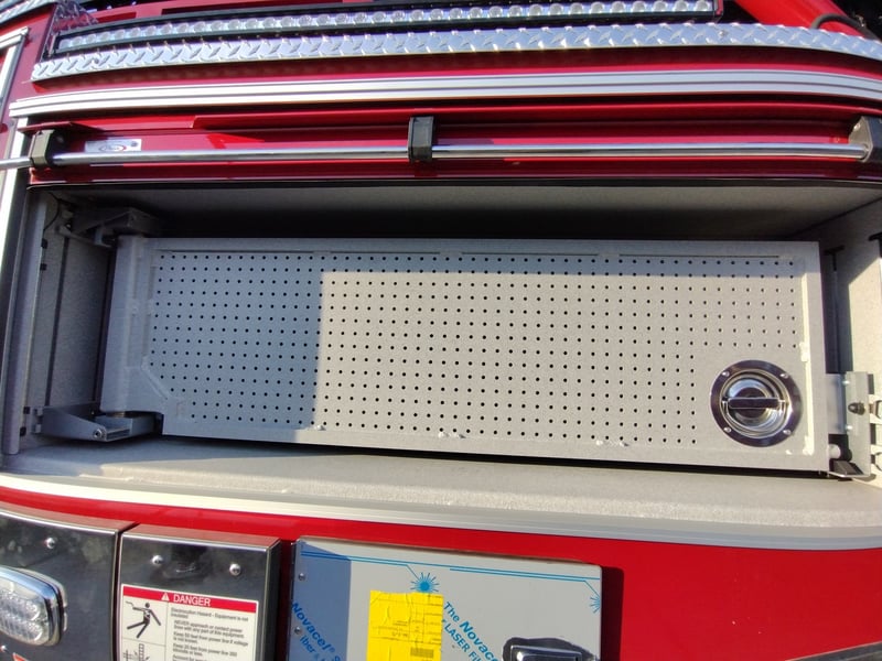 MacQueen Emergency A 564 JPG