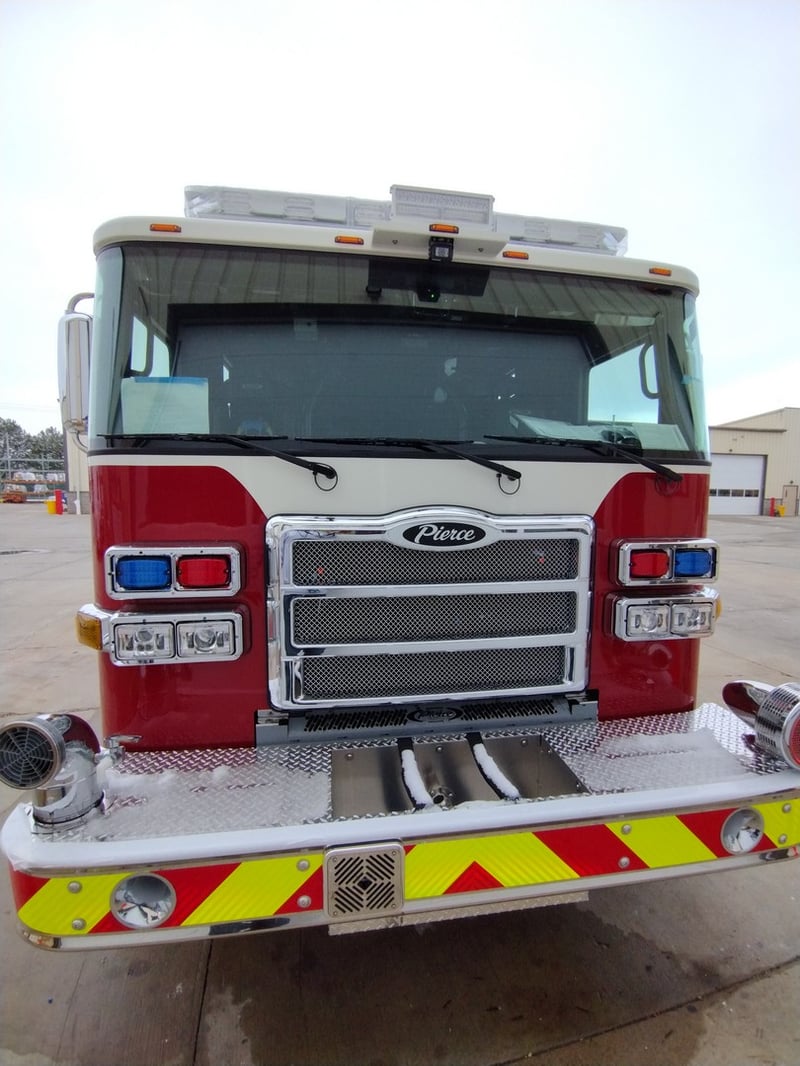 MacQueen Emergency A 580 jpg