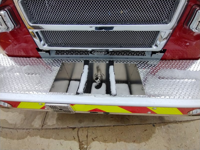 MacQueen Emergency A 581 jpg