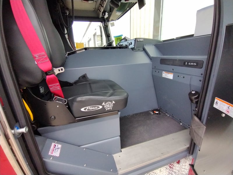 MacQueen Emergency A 584 jpg