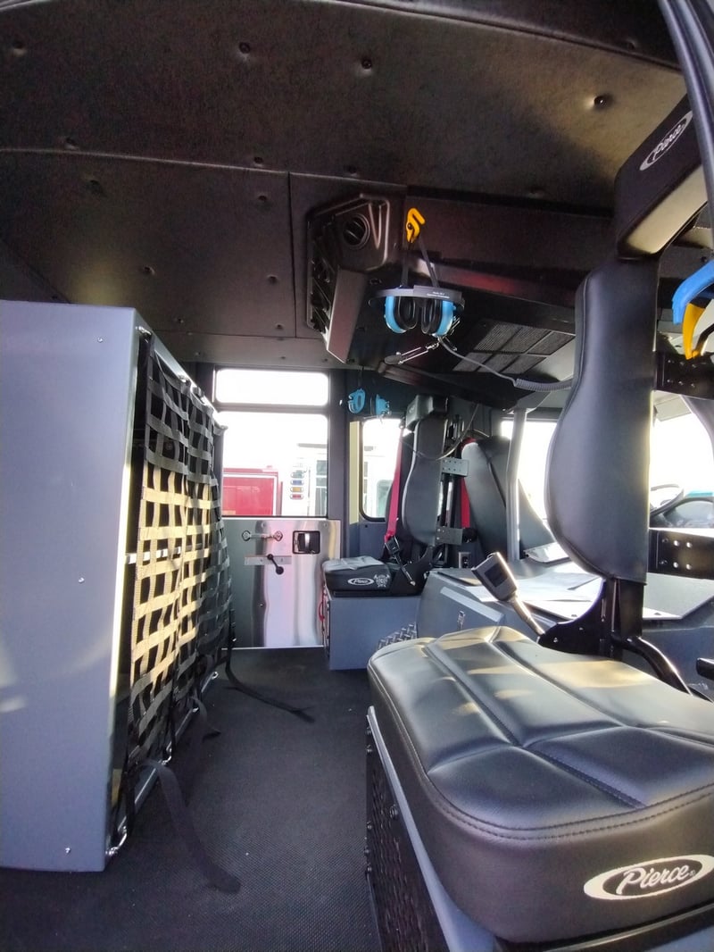 MacQueen Emergency A 586 JPG