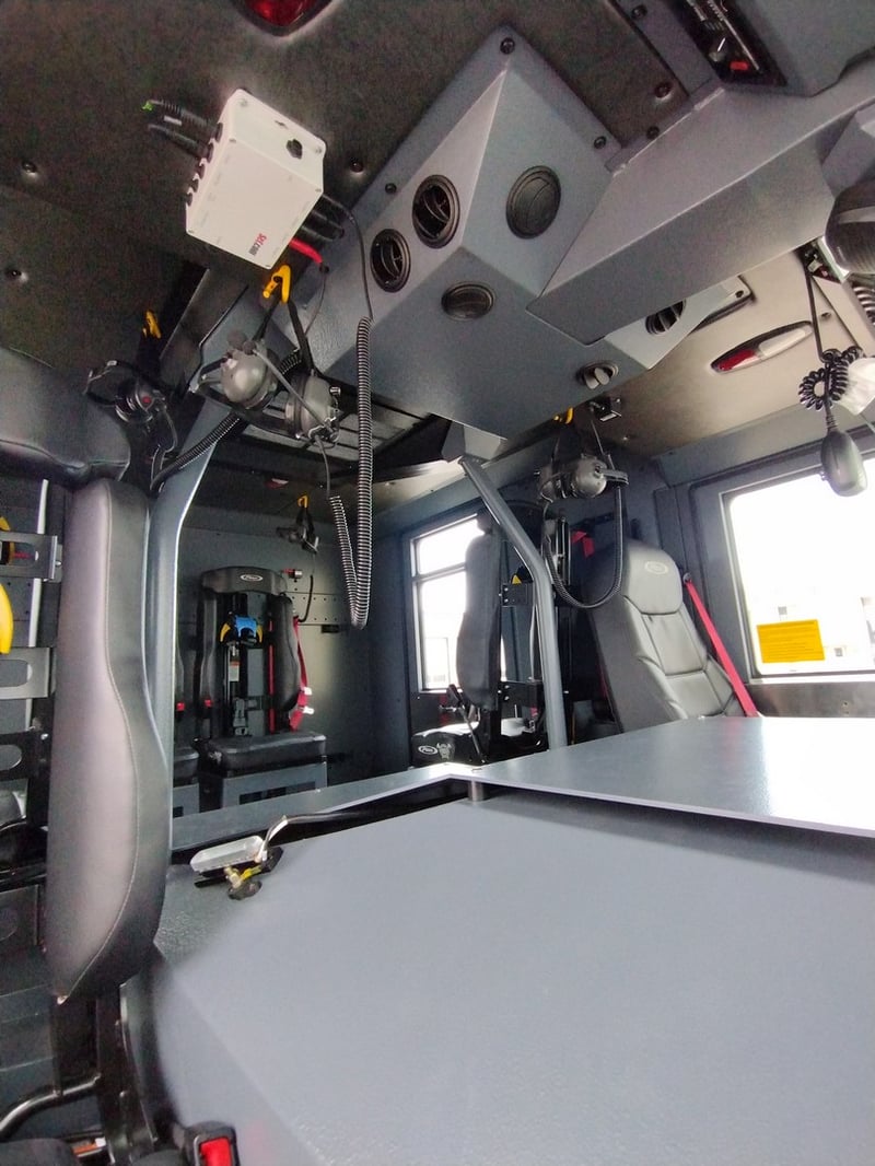 MacQueen Emergency A 586 jpg