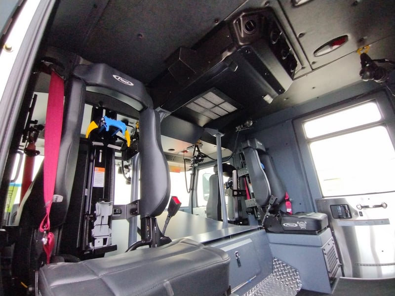 MacQueen Emergency A 615 jpg