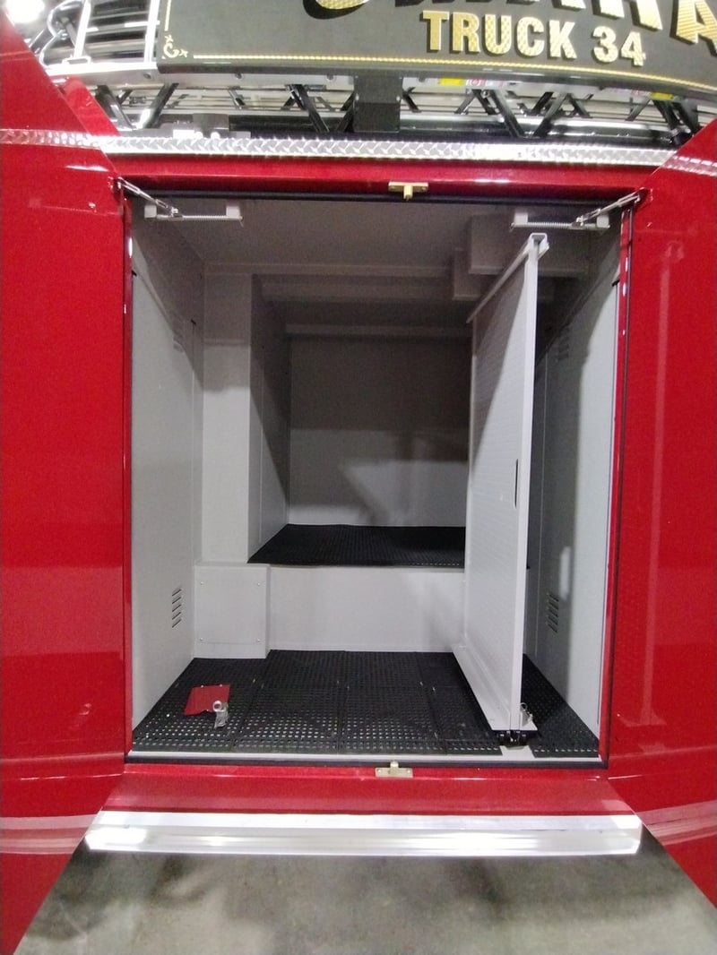 MacQueen Emergency A 628 jpg