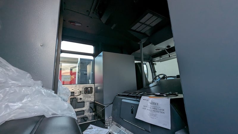 MacQueen Emergency A 668 jpg