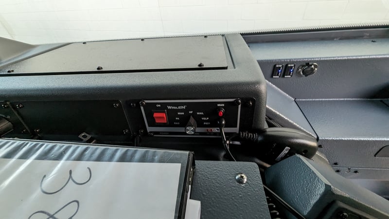 MacQueen Emergency A 676 jpg