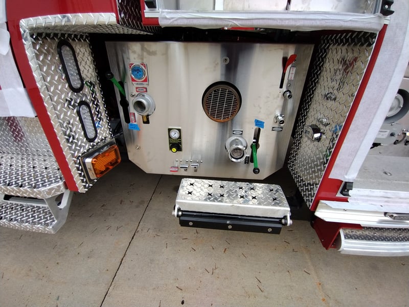 MacQueen Emergency A 71 JPG