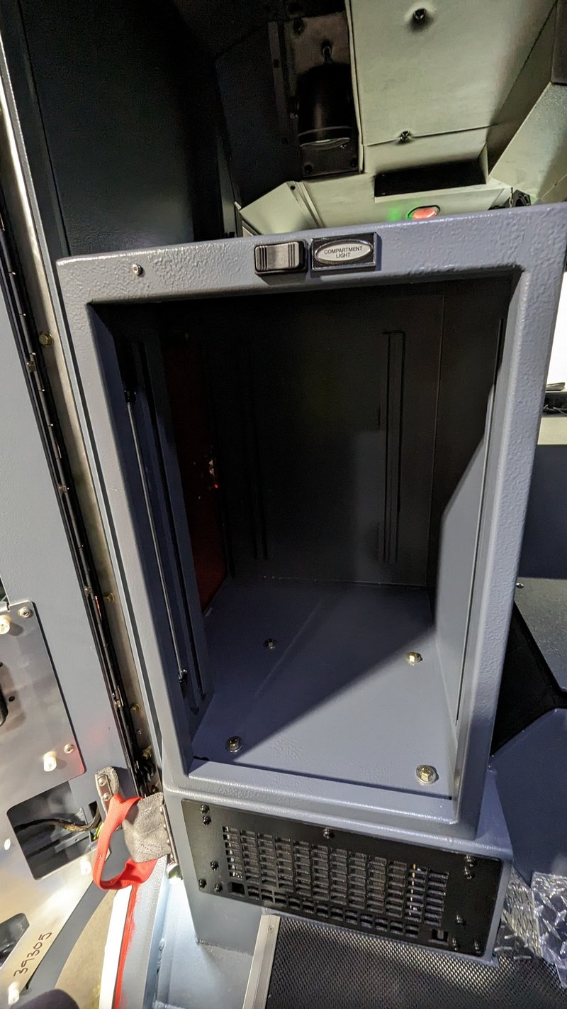 MacQueen Emergency B 260 JPG