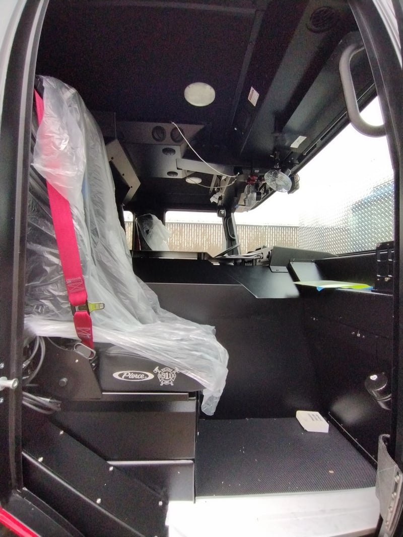 MacQueen Emergency B 32 jpg 3