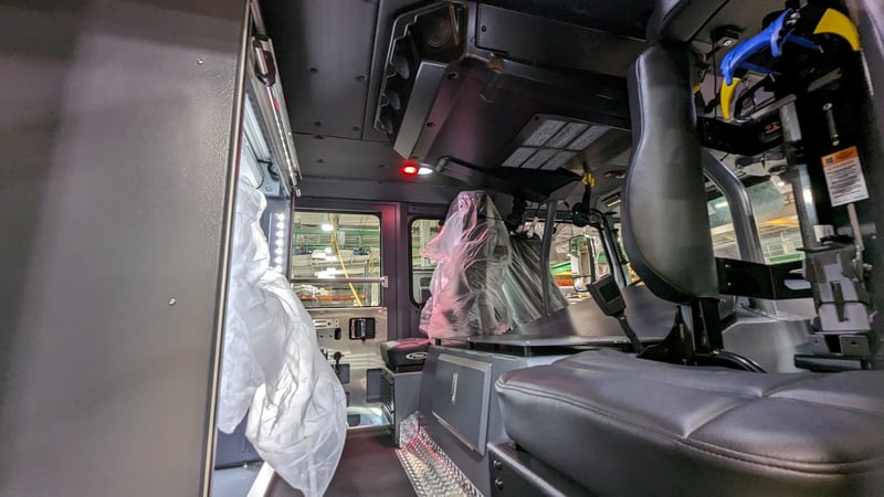 MacQueen Emergency B 325 JPG