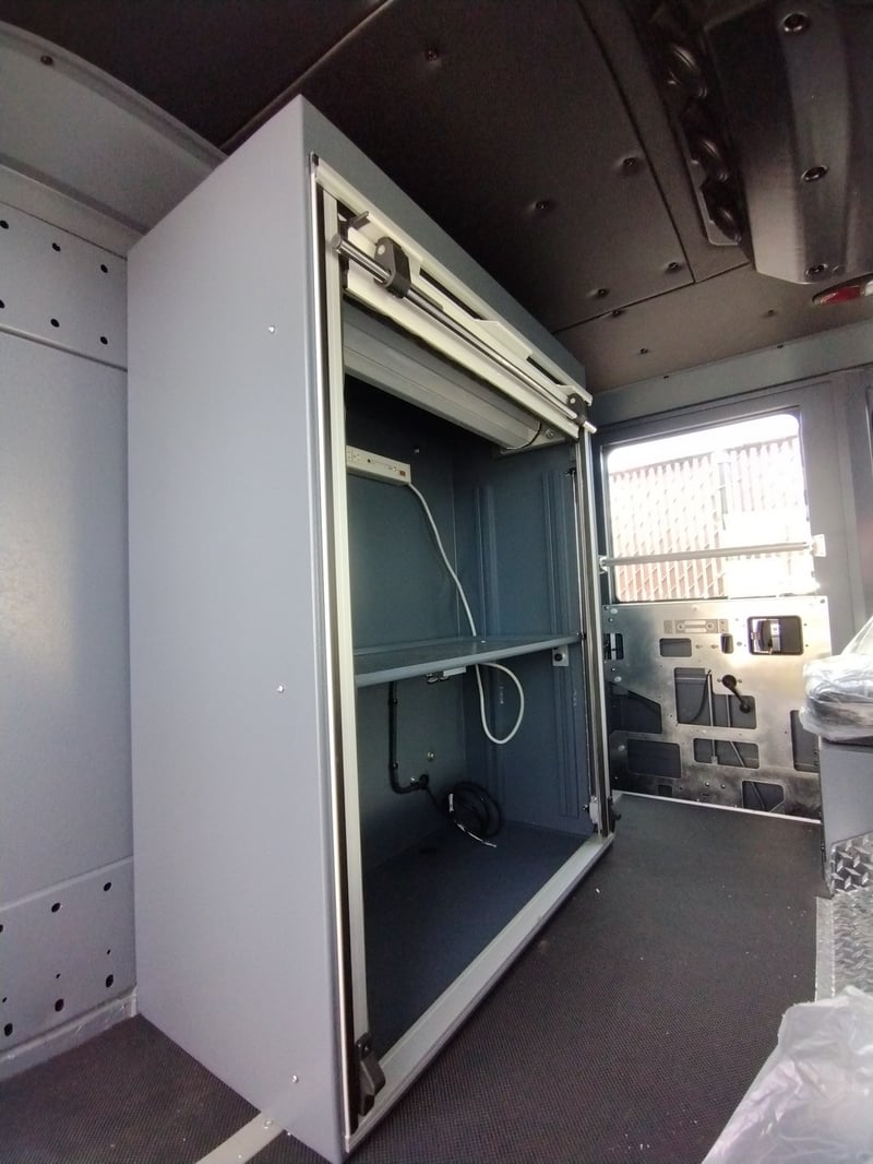 MacQueen Emergency B 69 JPG 1