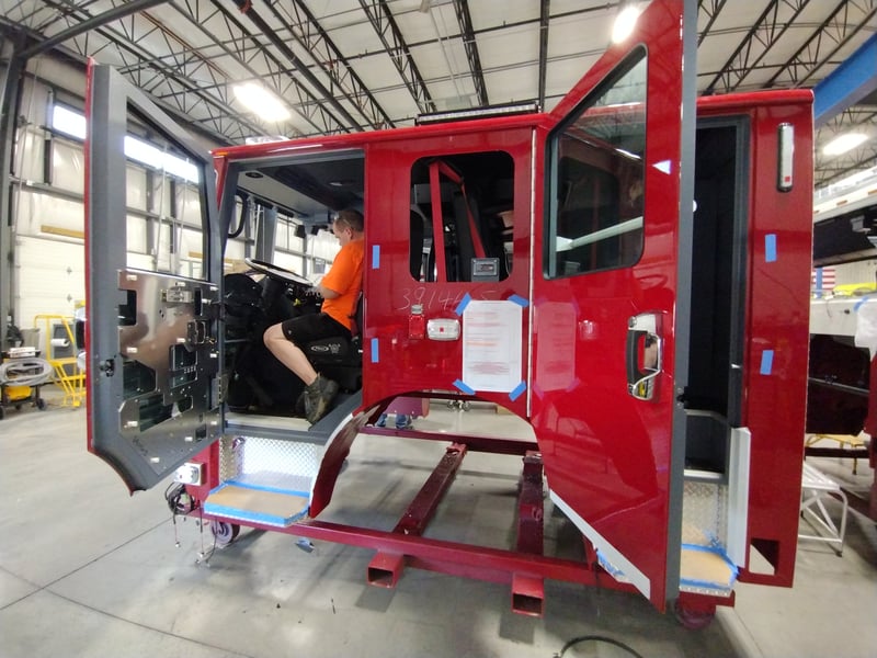 MacQueen Emergency B 71 (6) jpg