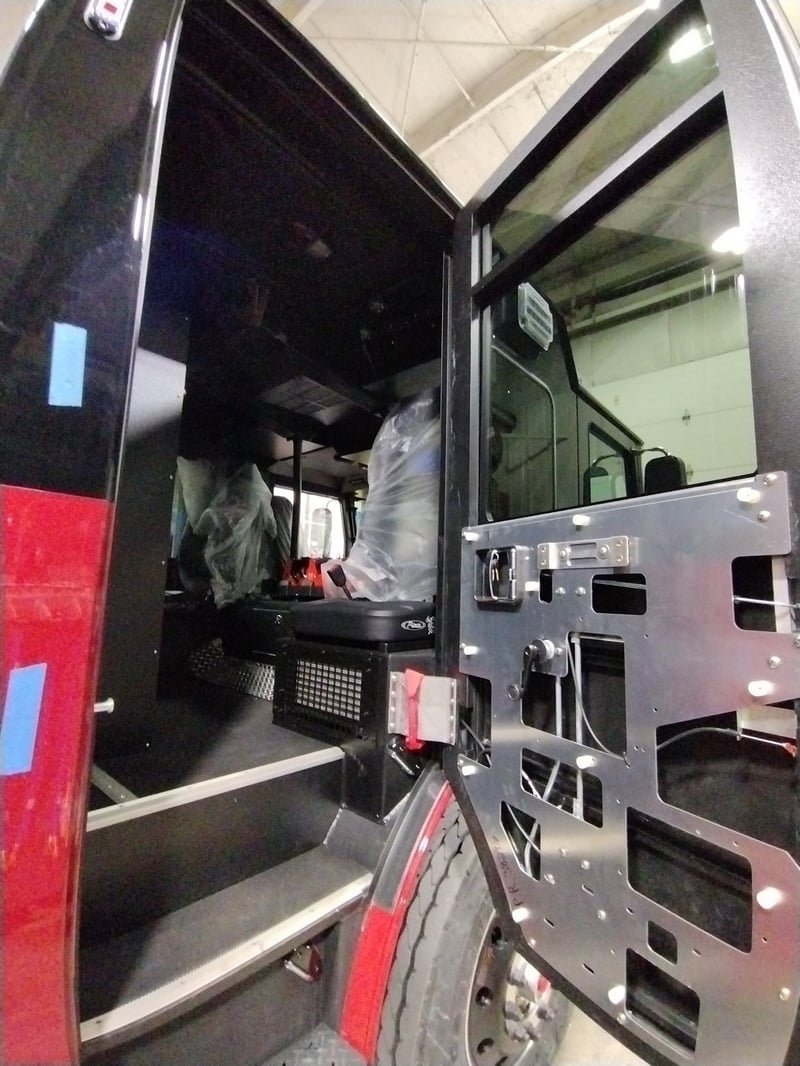 MacQueen Emergency B 90 JPG