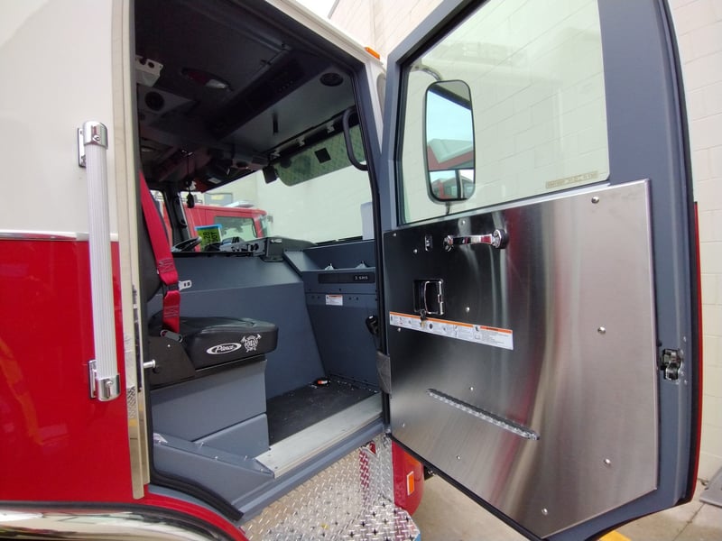 MacQueen Emergency B 203 jpg